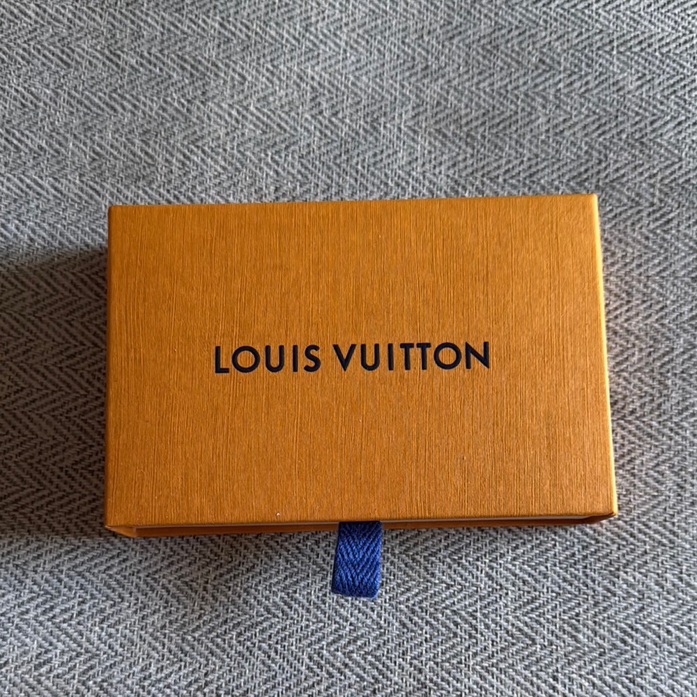 Louis Vuitton NBA wallet